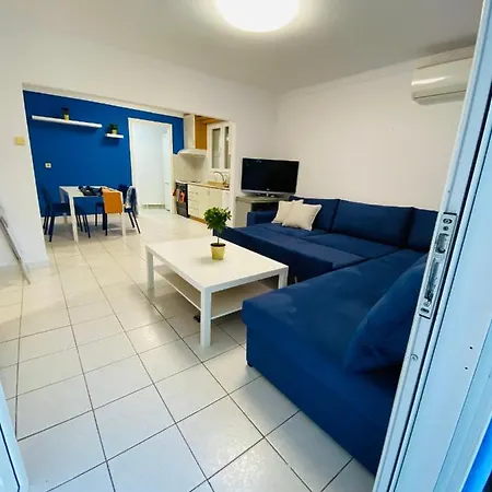 Koker's Place Дом отдыха Салоники